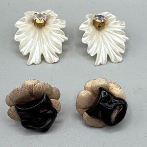 2 Vintage Plastic,Goldtone,Rhinestone Earrings. 40's-50's.